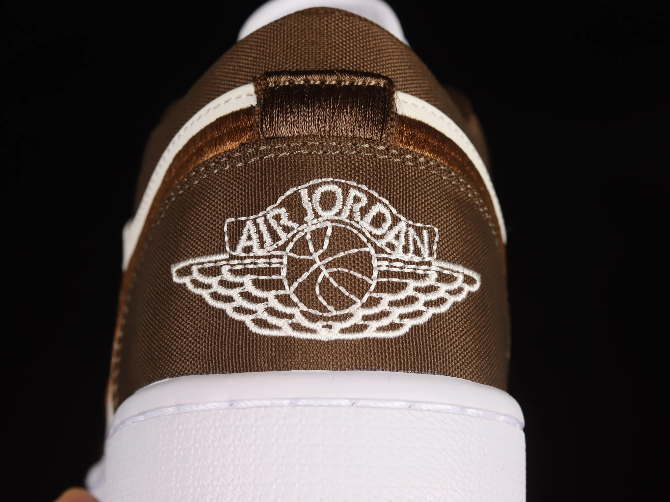 All categories Air Jordan Jordan series basketball shoes Air Jordan 1 Low Air Jordan 1 Low "Light Olive" AJ1 Joe 1 olive green low-top cultural basketball shoes DV0426-301